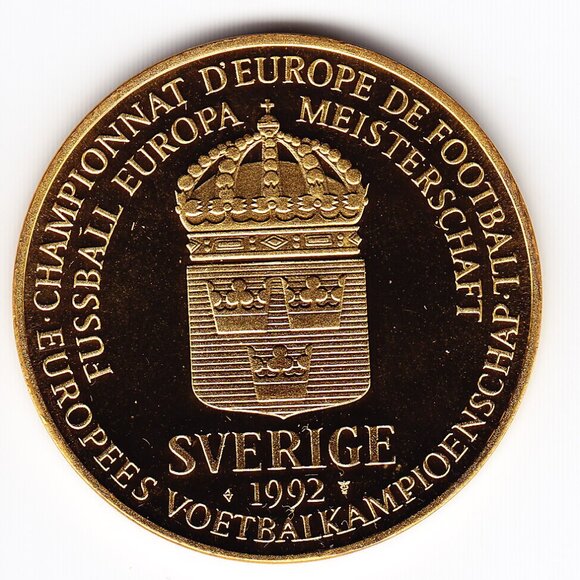 1992 Sweden Football Medal (b148) - Picture 1 of 2